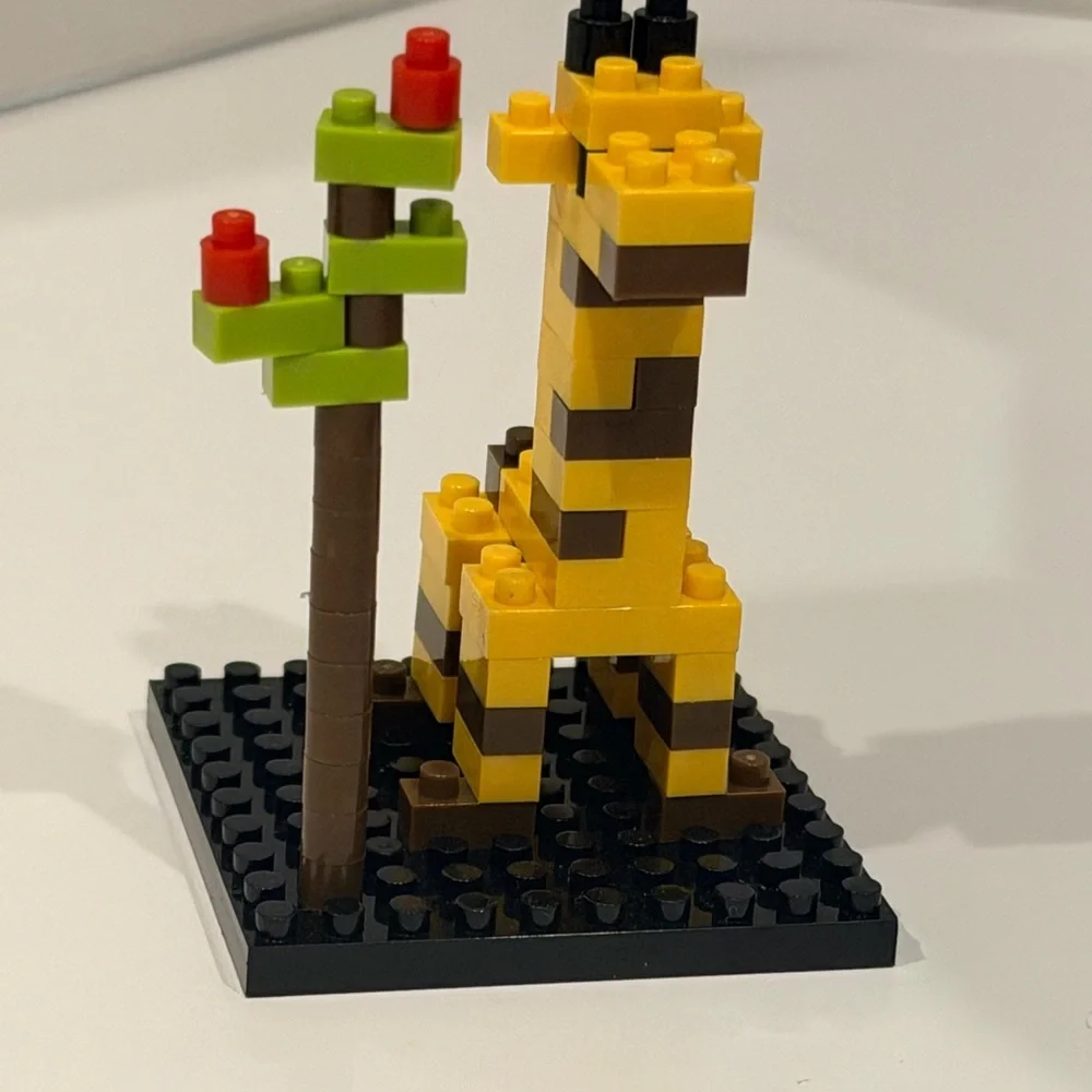 15 Giraffe Building Blocks Toy - Yellow